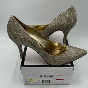NEW, medium gold sparkle high heel pumps, size 10 1/2
